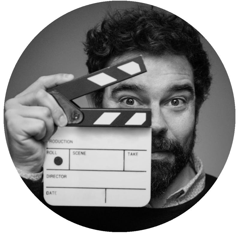 Rui Alves com uma claquete