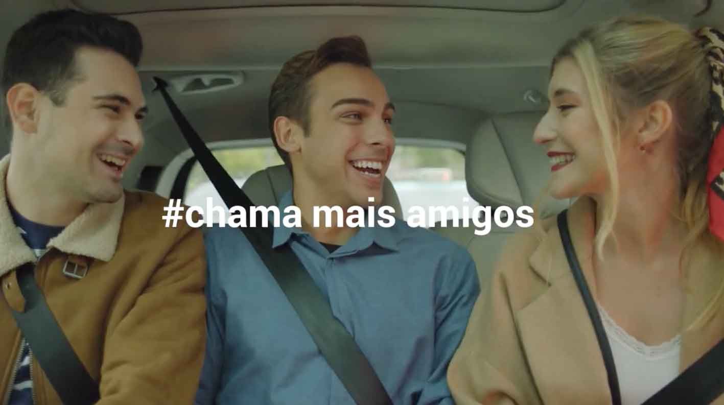 Frame do filme FPT: #ChamaUmTáxi