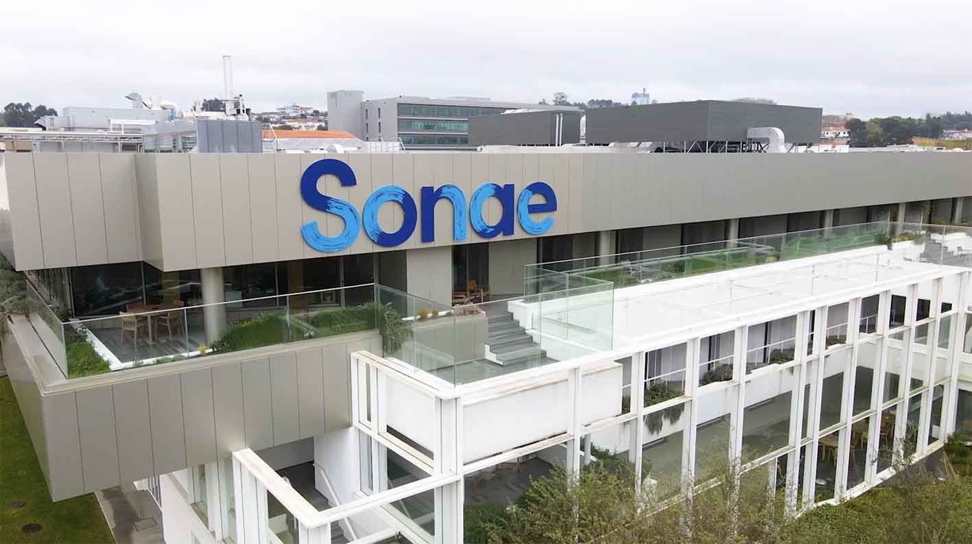 Frame 2 do filme Sonae: Reimaginar a Marca